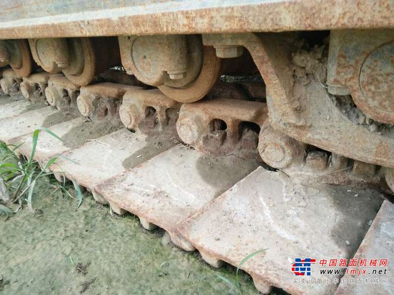 河北出售转让二手8100小时2010年现代R265LC挖掘机