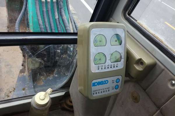 山东出售转让二手6500小时2009年神钢SK60挖掘机