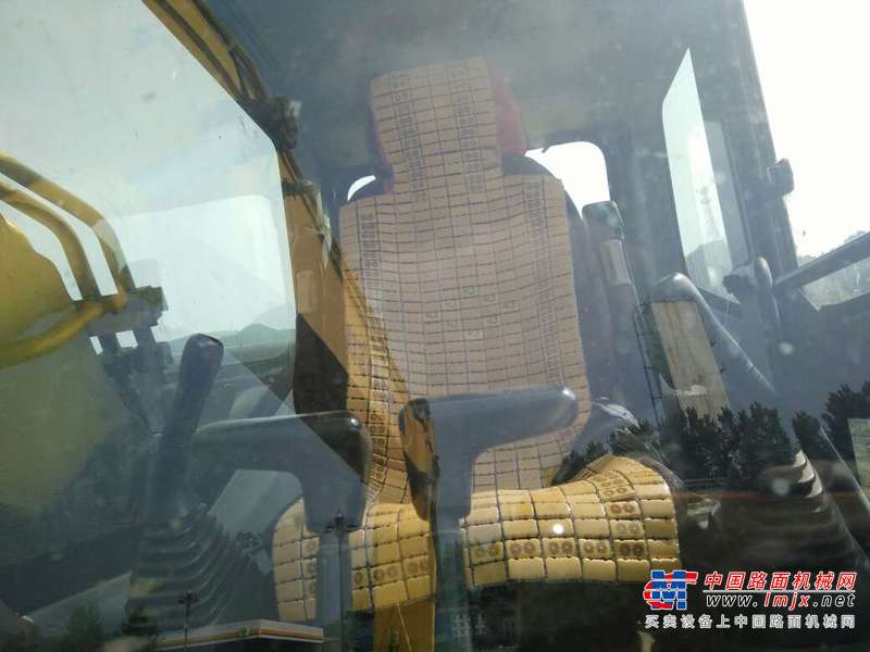 河北出售转让二手8500小时2011年小松PC300挖掘机
