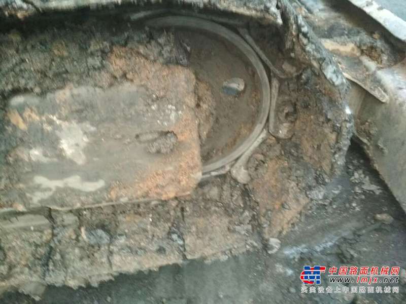 山西出售转让二手10000小时2010年柳工908C挖掘机
