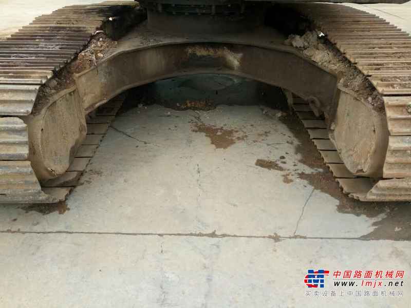 贵州出售转让二手6784小时2010年日立ZX240挖掘机