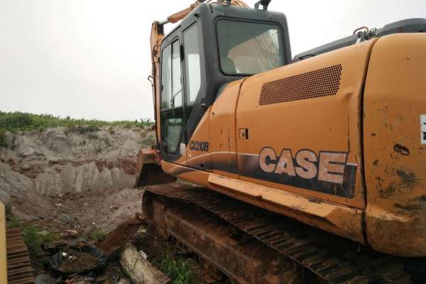 辽宁出售转让二手8000小时2011年凯斯CX210B挖掘机
