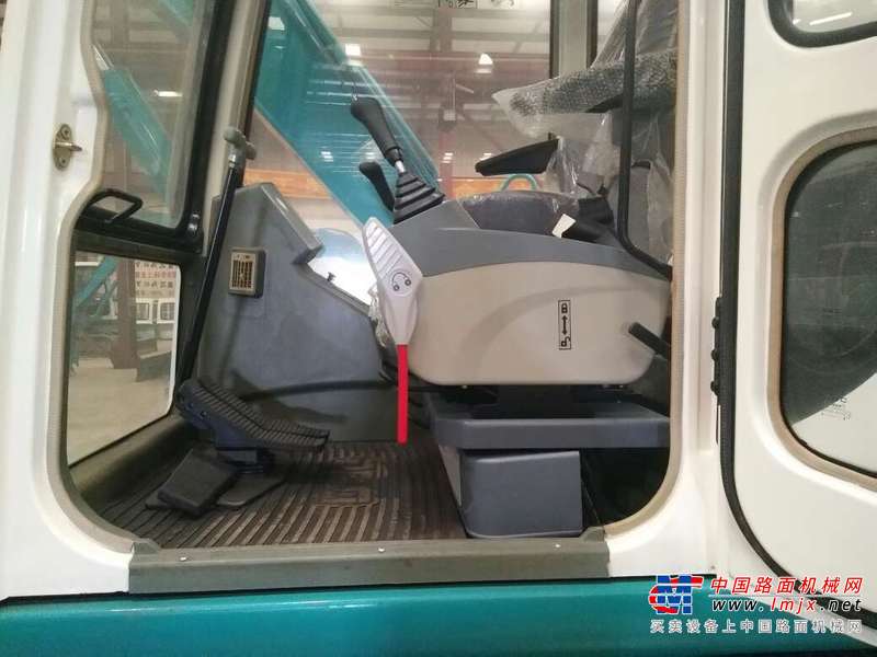 辽宁出售转让二手1小时2017年黑猫8085挖掘机
