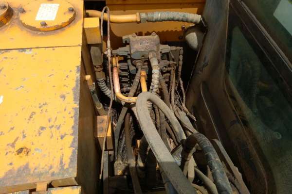 江西出售转让二手5000小时2012年厦工XG806挖掘机