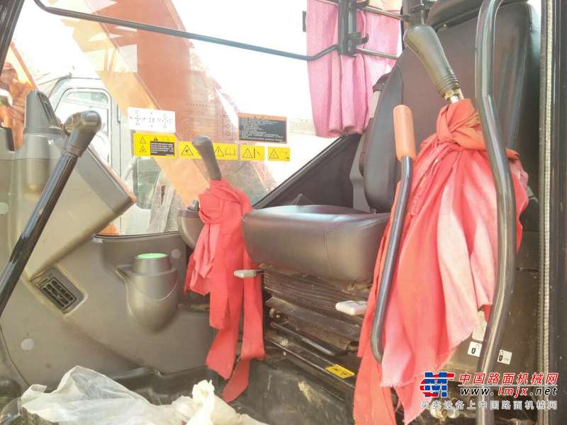 安徽出售转让二手1500小时2016年日立ZX70挖掘机
