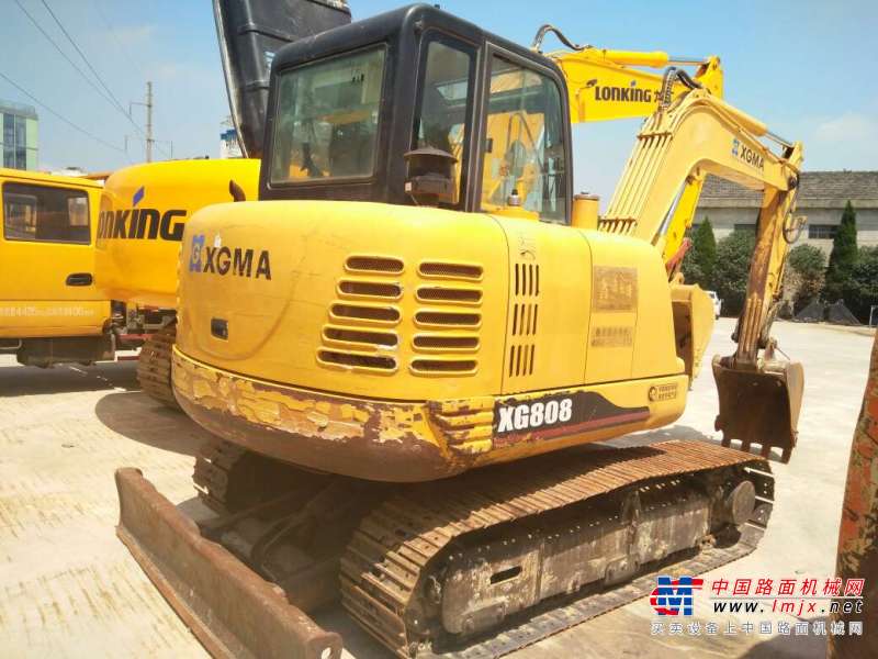 安徽出售转让二手6500小时2011年厦工XG806挖掘机