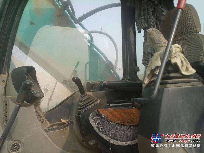 山东出售转让二手11000小时2011年神钢SK260LC挖掘机