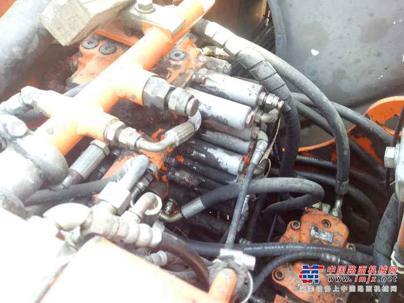 陕西出售转让二手6700小时2010年日立ZX70挖掘机