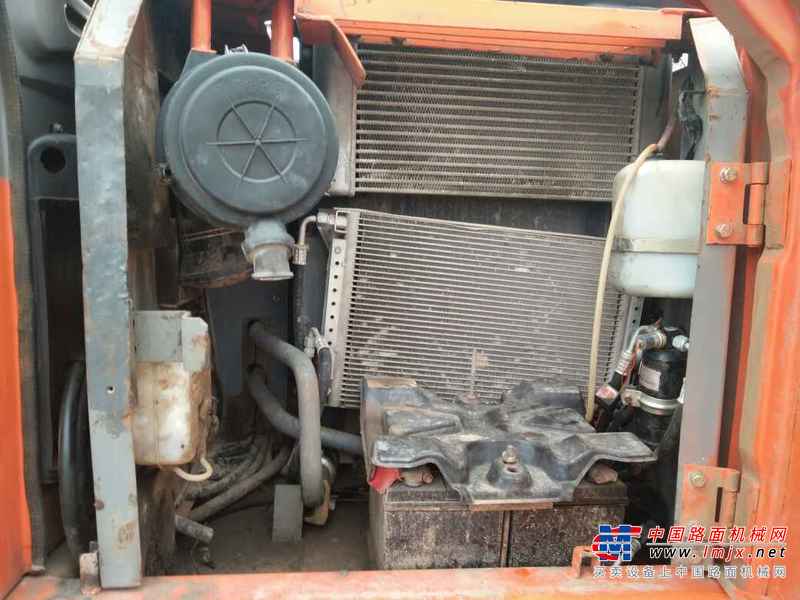 辽宁出售转让二手5600小时2011年日立ZX120挖掘机