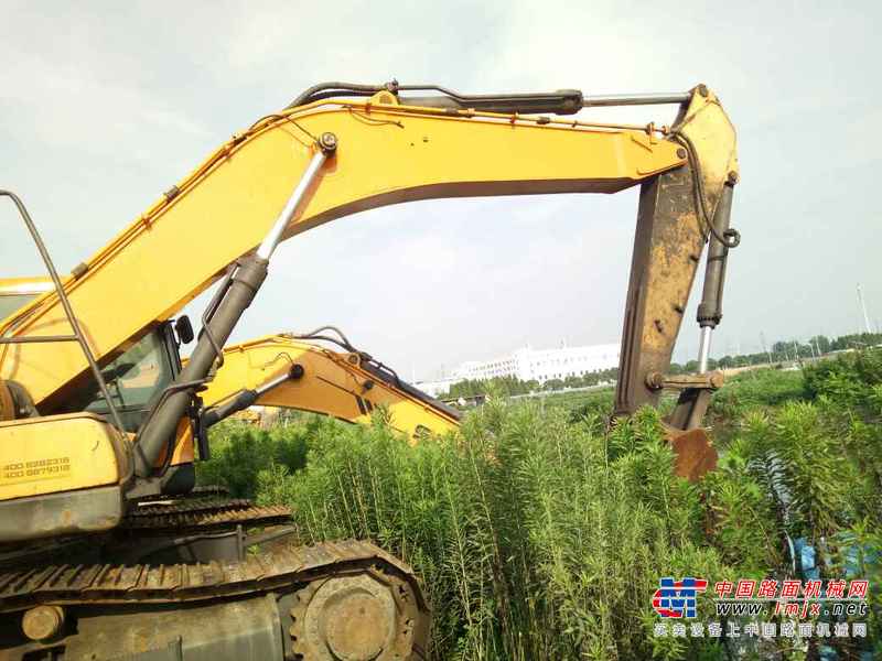 江苏出售转让二手8000小时2012年三一重工SY365C挖掘机