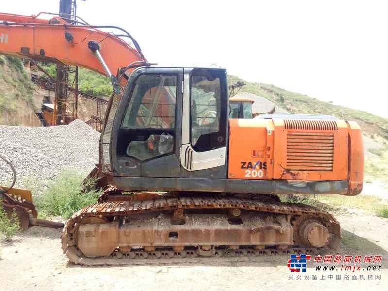 山西出售转让二手7000小时2007年日立ZX200挖掘机