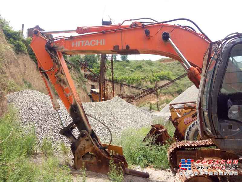 山西出售转让二手7000小时2007年日立ZX200挖掘机