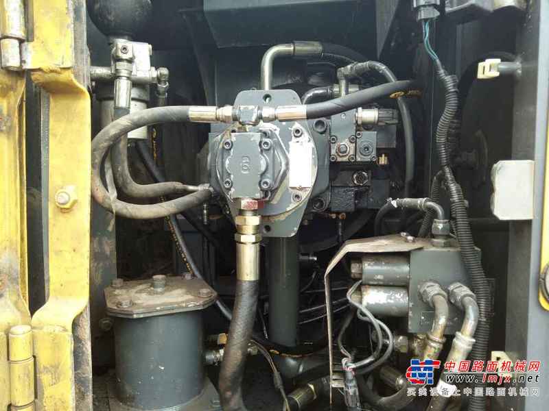 江西出售转让二手9000小时2006年住友SH120挖掘机