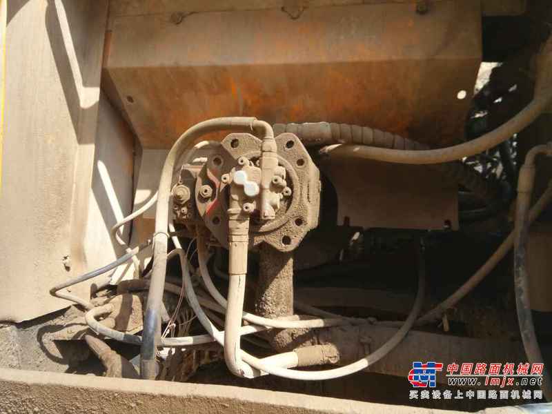 山西出售转让二手10000小时2010年现代R265LC挖掘机