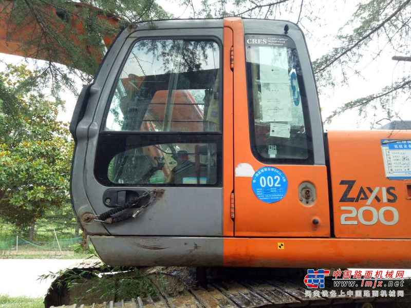 安徽出售转让二手15423小时2004年日立ZX200挖掘机