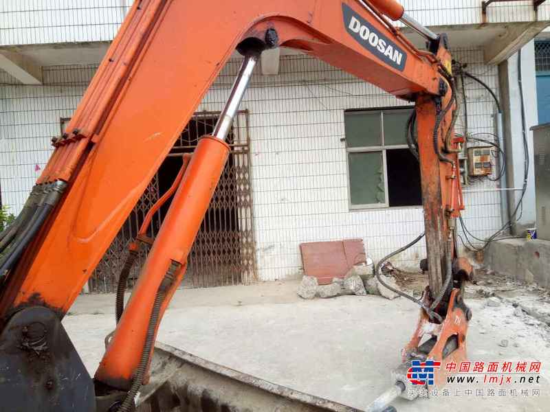 安徽出售转让二手10457小时2010年斗山DX60挖掘机