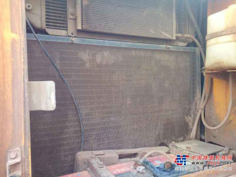 云南出售转让二手10806小时2009年现代R215挖掘机