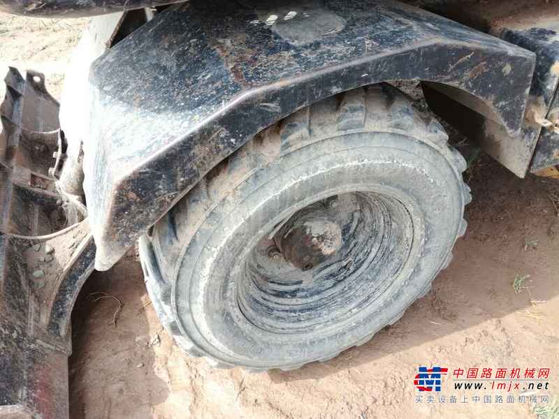 宁夏出售转让二手14000小时2008年现代轮挖R60W挖掘机