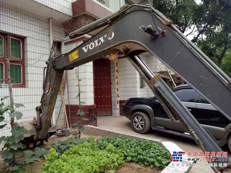 陕西出售转让二手8600小时2009年沃尔沃EC55B挖掘机