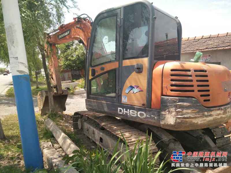 辽宁出售转让二手8000小时2009年斗山DH80挖掘机