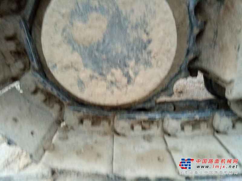 山西出售转让二手4000小时2014年龙工LG6060D挖掘机
