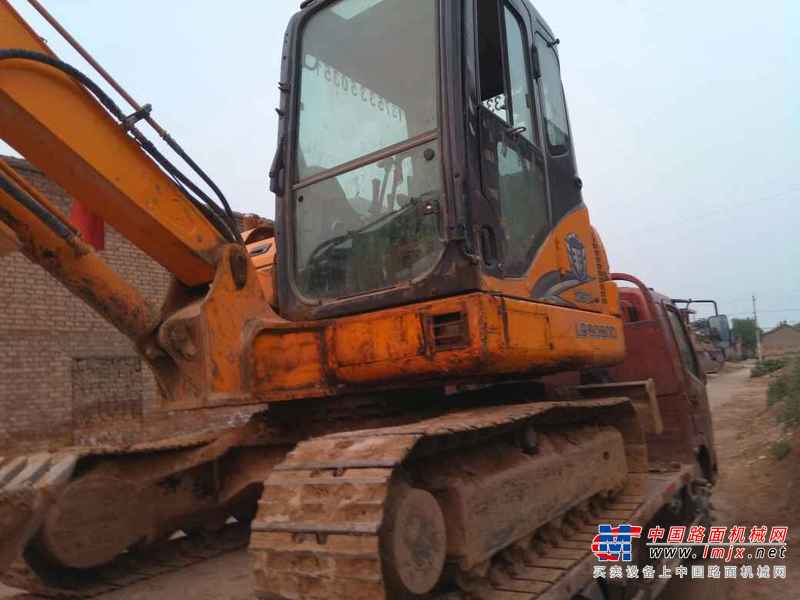 山西出售转让二手4000小时2014年龙工LG6060D挖掘机