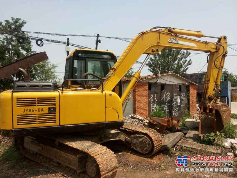 辽宁出售转让二手8000小时2011年卡特重工CT85挖掘机