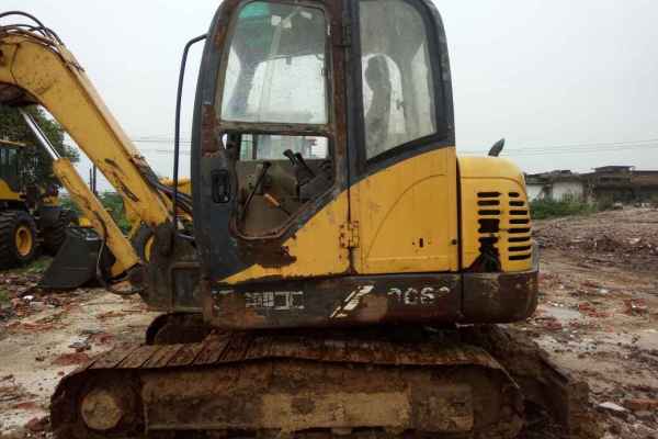 江西出售转让二手12000小时2010年柳工CLG906C挖掘机