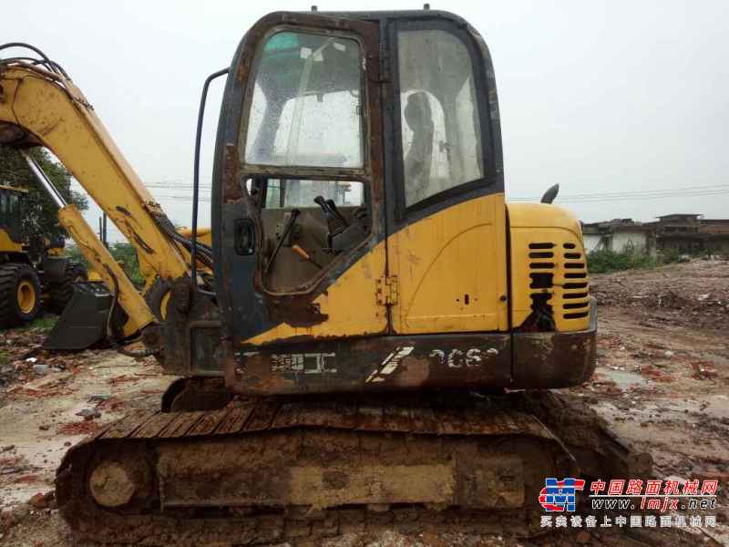 江西出售转让二手12000小时2010年柳工CLG906C挖掘机