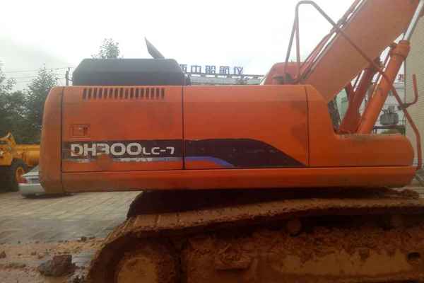 江西出售转让二手6200小时2012年斗山DH300LC挖掘机