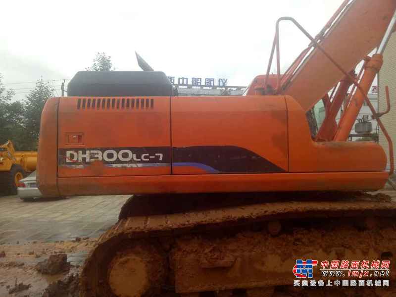 江西出售转让二手6200小时2012年斗山DH300LC挖掘机