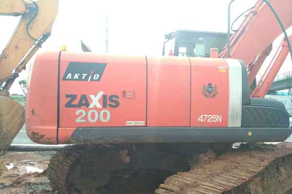 江西出售转让二手8600小时2010年日立ZX200挖掘机