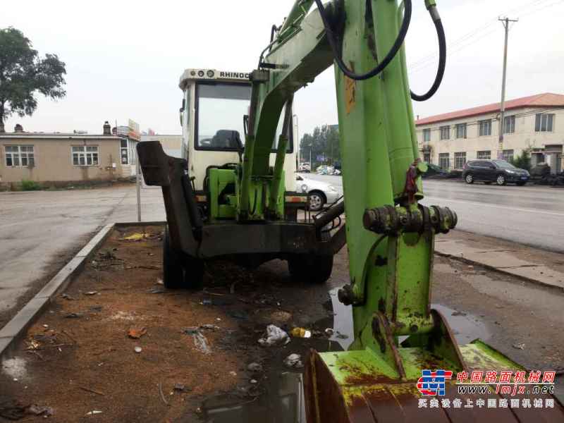 辽宁出售转让二手2000小时2013年犀牛重工轮挖7180挖掘机
