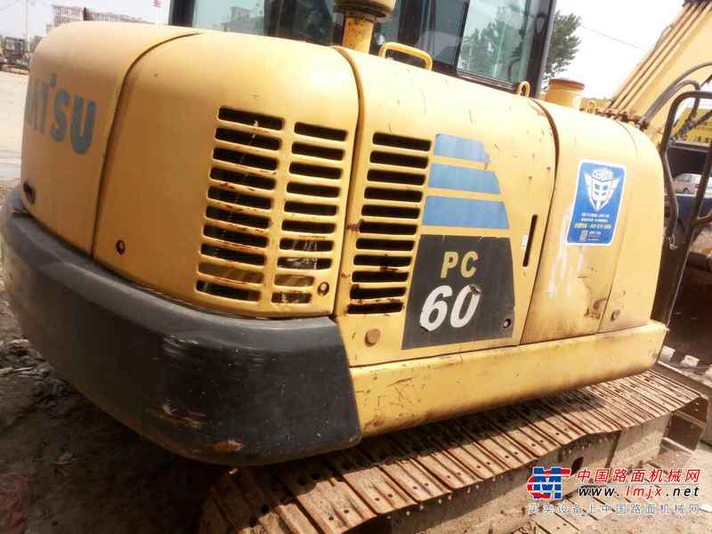 河北出售转让二手8000小时2011年小松PC56挖掘机