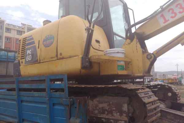 内蒙古出售转让二手10000小时2011年小松PC56挖掘机