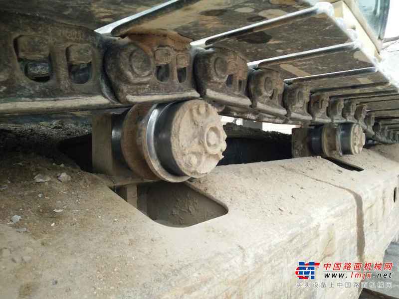 甘肃出售转让二手13000小时2008年现代R215挖掘机