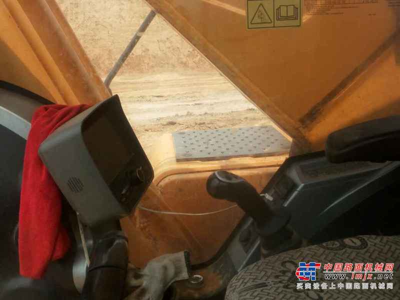 河北出售转让二手6200小时2015年现代R225LC挖掘机