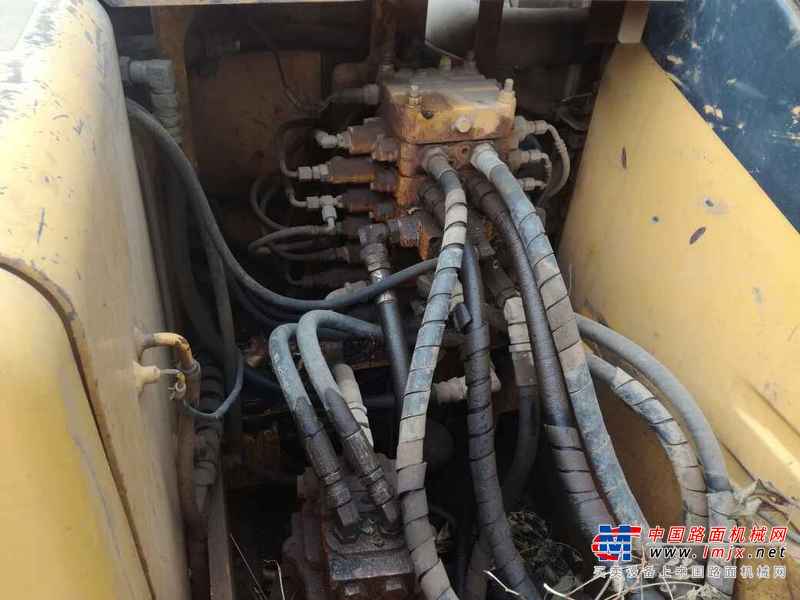 山东出售转让二手7600小时2010年小松PC130挖掘机