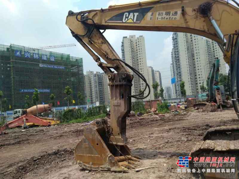 重庆出售转让二手18000小时2006年卡特彼勒320C挖掘机