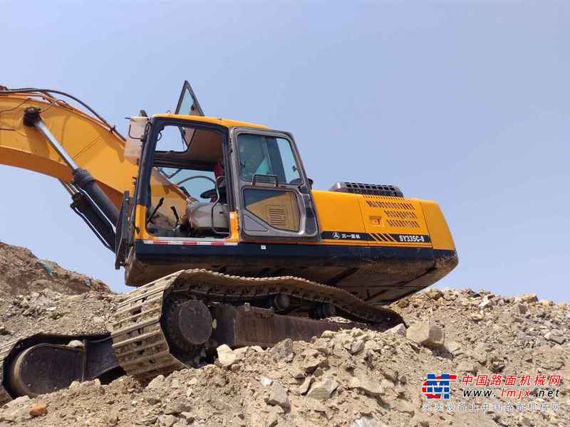 内蒙古出售转让二手5000小时2012年三一重工SY285C挖掘机