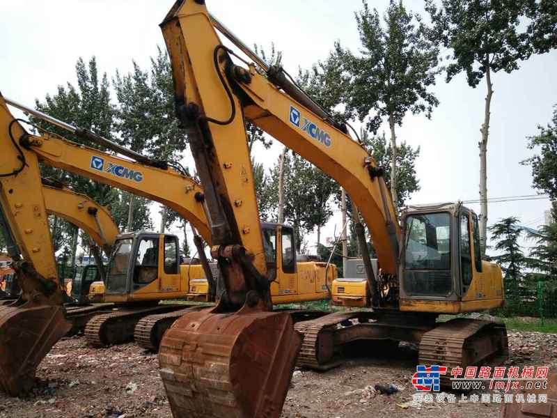 山东出售转让二手5600小时2012年徐工XE215C挖掘机