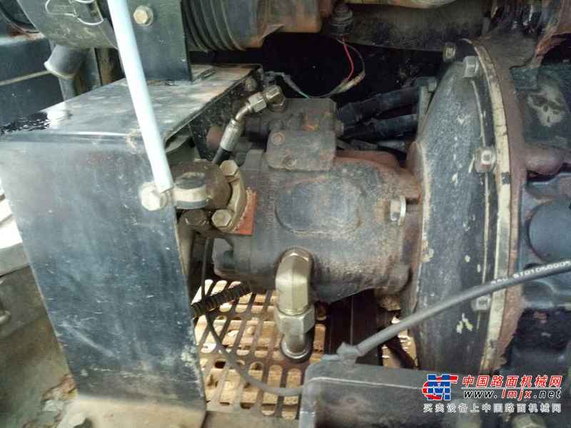 贵州出售转让二手8652小时2010年神钢SK60挖掘机