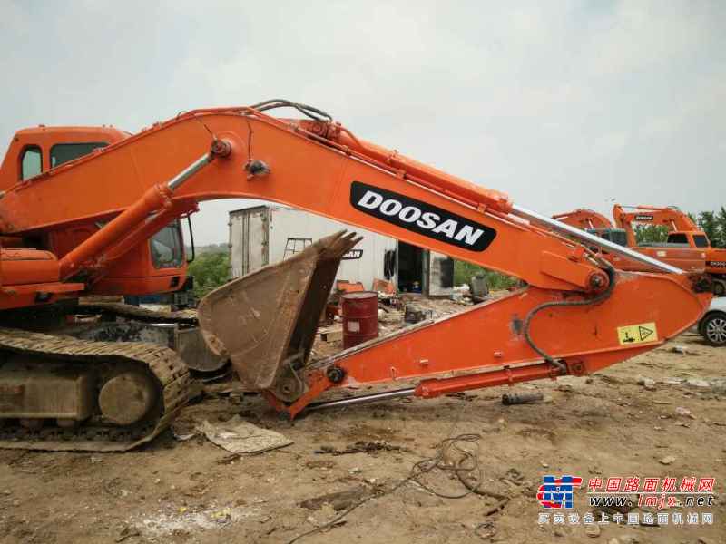 辽宁出售转让二手8000小时2010年斗山DH225LC挖掘机