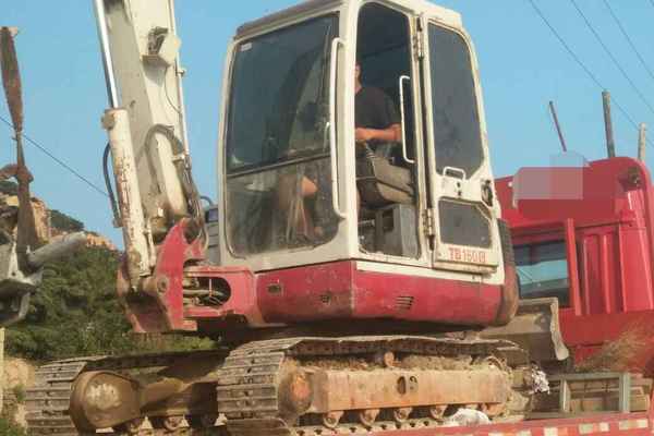 山东出售转让二手16000小时2009年竹内TB150挖掘机