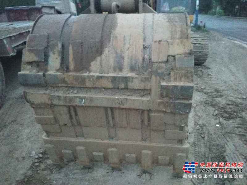 内蒙古出售转让二手10000小时2011年力士德SC210挖掘机
