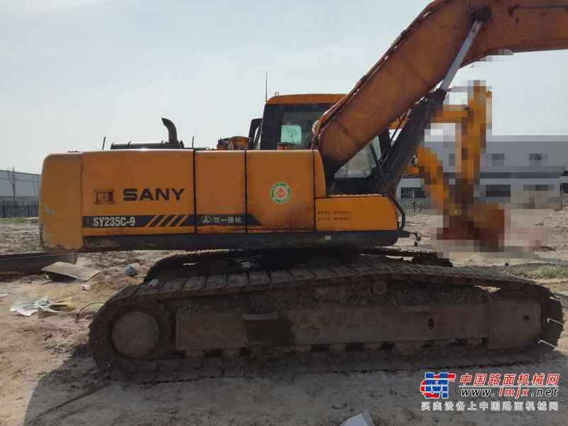 宁夏出售转让二手8700小时2010年三一重工SY235C挖掘机