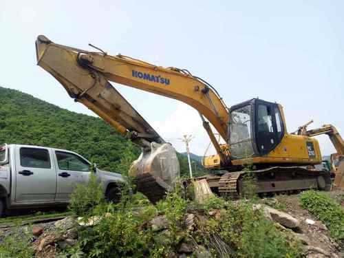 吉林出售转让二手8677小时2008年柳工CLG220挖掘机