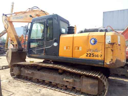 陕西出售转让二手6500小时2011年现代R225LC挖掘机