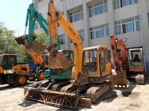 甘肃出售转让二手4600小时2013年山重建机JCM906D挖掘机
