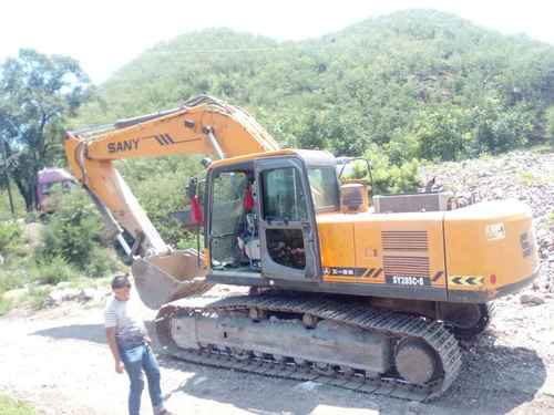山西出售转让二手7100小时2012年三一重工SY235C挖掘机